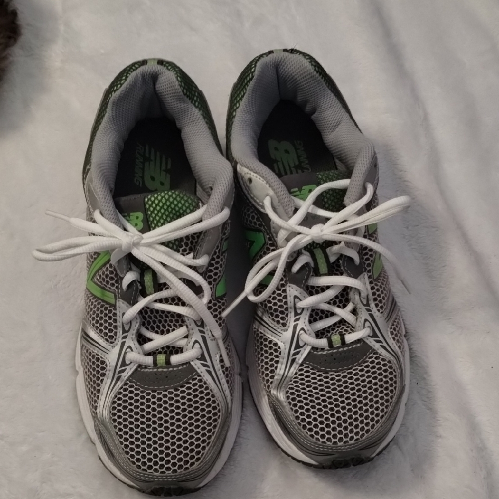 New Balance Mesh Sneakers in Gray and Green